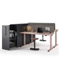 Cantaris Steh-Sitz-Arbeitsplatz in Rosé mit Stauraummodulen und Akustikpaneelen für ergonomisches Arbeiten.