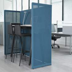 B-Free Barhocker von Steelcase am Hochtisch im Büroarbeitsplatz