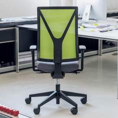 Girsberger Yanos Bürodrehstuhl im modernen Arbeitsplatzumfeld