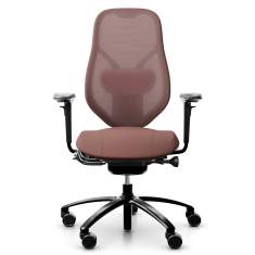 Bürodrehstuhl RH Mereo Mesh Black von Flokk in roséfarbener Ausführung für ergonomisches Sitzen im Büro,