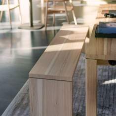 Sedus se:café team table bench Holzbank in moderner Cafeteria für flexible Teamzonen
