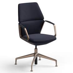 Konferenzdrehstuhl Brunner ray executive mit gepolsterter Sitzschale und Armlehnen