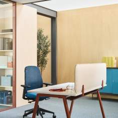 HAWORTH Drift Felt Schreibtisch Trennwand im Einzelbüro als Sichtschutz am Arbeitsplatz