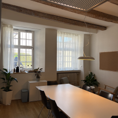 Prof. Bruhn & Partner AG 5