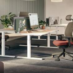 Assmann Büromöbel Consento Atessa Bürodrehstühle im Open-Space-Arbeitsbereich