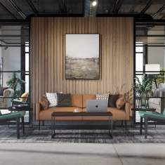 Connection Leo Sofa als Sitzgelegenheit in einer offenen Lounge mit Besprechungscharakter