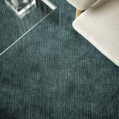 Object Carpet Slate Teppichboden in einer Lounge mit dezent linear strukturierter Oberfläche