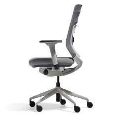 Seitenansicht des ergonomischen Bürostuhls fm asiento von FM Büromöbel