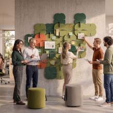 König + Neurath BLOOM.WALL Wandabsorber als großflächiges Wandelement in einer offenen Büro- und Teamzone