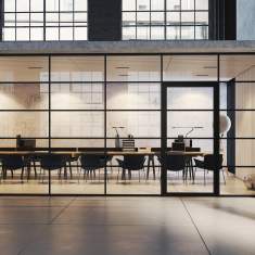 Goldbach Kirchner T50 Loft Ganzglaswand mit schwarzem Sprossenraster zur Abtrennung eines Konferenzraums