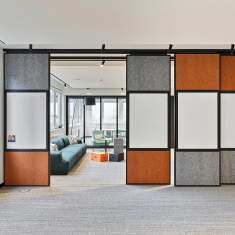 Westermann Products flomo wall Raumteiler zur flexiblen Gliederung eines offenen Büro- und Loungebereichs
