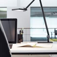 Tageslicht Lampe Schreibtischlampen modern Tischleuchte LED, Waldmann, PARA.MI
