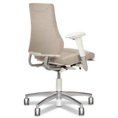 Ergonomischer Bürostuhl beige mit Armlehnen Bürodrehstuhl ergonomisch Büro BMA-Ergonomics, Axia 2.3
