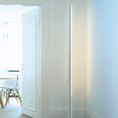 Leuchtstele Büro-Stehleuchte LED Stehlampe modern Designer Stehleuchten, Belux, YPSILON