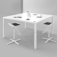 Flexible Konferenztische Büro Konferenztisch weiß Büromöbel Assmann Büromöbel Besprechung
Ohne Quertraverse für mehr Beinfreiheit
Höhenverstellbarer Konferenztisch
Quadratisch