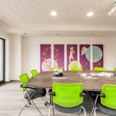 Büroplanung MeLuna Haunberg Besprechungsraum Horst Steiner Innenarchitektur