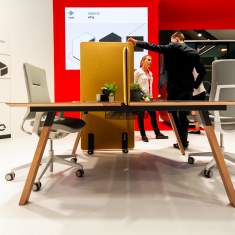Design Schreibtisch Arbeitstisch Büro Designer Schreibtische Holz Mikomax Flexido A 
Ohne Quertraverse für mehr Beinfreiheit
Doppelarbeitsplatz