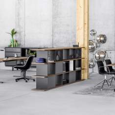 Lista Office LO LO Next Regalsystem als Raumteiler in offenen Bürostrukturen