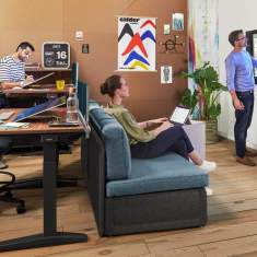 Elektrisch höhenverstellbarer Schreibtisch Holz kleine Schreibtische ergonomisch Steelcase, Ology
höhenverstellbar