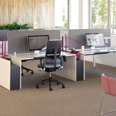 Steelcase Divisio Frameless Screen Akustikrückwand im modernen Open-Space-Büro