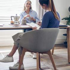 Besucherstuhl Holz Besucherstühle kompakter Clubsessel wohnlich Konferenzstuhl grau Sedus, on spot cosy