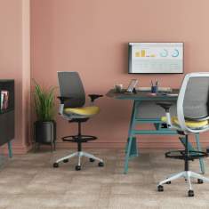 Steelcase Series 2 Bürostühle im kollaborativen Büro- und Besprechungsbereich