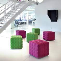 Hocker | Polsterhocker, BuzziSpace, Akustik Sitzelemente BuzziCube 3D