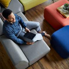 Loungesofa | Modulare Sitzelemente | Sitzinseln | Polsterhocker, HAWORTH, Riverbend & Pebble