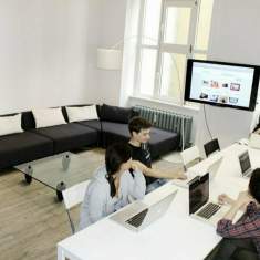 co-working space TABLE OF VISIONS 2