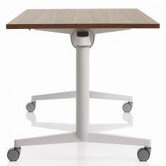 Konferenztisch Steelcase FlipTop Twin mit zentralem Säulenfuß und Rollen