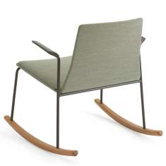 Schaukelstuhl grün stoff gepolstert Lounge Loungesessel Coalesse Montara650