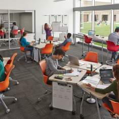 Schreibtisch auf Rollen Büro kleine Schreibtische mobil Seminartische, Steelcase, Verb