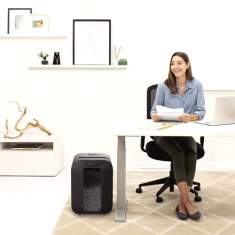 Aktenvernichter schwarz Fellowes Powershred® LX45 Partikelschnitt