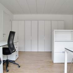 Flügeltürschränke Büro Türschränke Identi, axon Flügeltürschrank