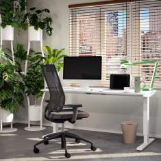 elektrisch höhenverstellbarer Schreibtisch Büro Schreibtische höhenverstellbar Bürotisch modern Bürotische Brunner metrus