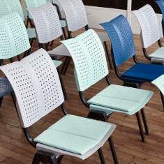 Saalbestuhlung türkis stapelbar, Besucherstuhl, Kunststoffschale Besucherstühle stapelbar ergonomisch, Flokk, HÅG Conventio Wing