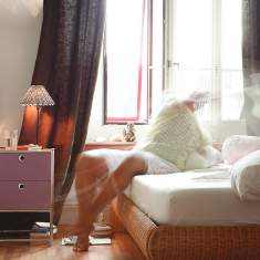 Korpus rosa modular System4 Nachttisch Freya