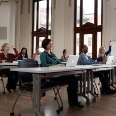 Klapptisch mit Rollen Klapptische Büromöbel weiss Büro Tisch fahrbar Haworth Planes