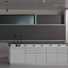 Säulenwandtafel mit interaktivem Display
 | Interaktive Boards/Tafeln, Hunziker, Interaktive Tafel  Modell 121DI