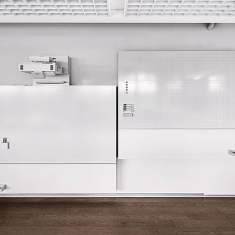 Doppelwandtafel mit Ultrakurzdistanzbeamer Interaktive Boards/Tafeln, Hunziker, Interaktive Tafel Modell 128PIB