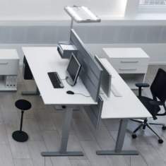 Elektrisch höhenverstellbarer Schreibtisch Büro Schreibtische Büromöbel, Zemp, OPTIMO Steh-/Sitz-Tisch
höhenverstellbar