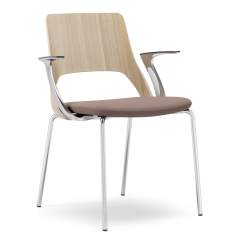 Besucherstuhl Holz Besucherstühle braun Konferenzstühle Cafeteria Stühle Kinnarps Embrace