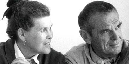 Logo von Eames Charles + Ray