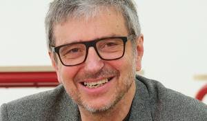 Designer Didi Lenz
